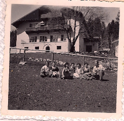 Der Reintaler Hof um 1954 - Gemütliche Rast