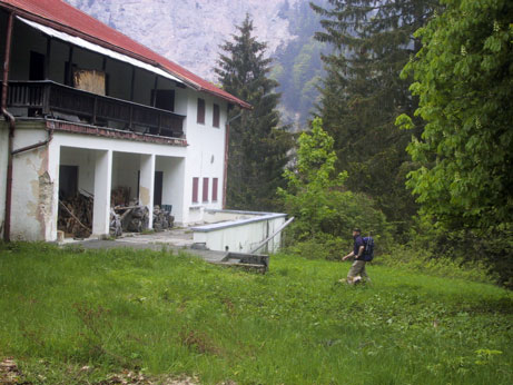 Die Terasse des Reintaler Hofs im Herbst 2004