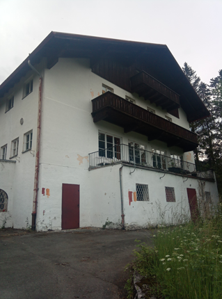 Das E-Werk des Reintalerhofs im Februar 2020